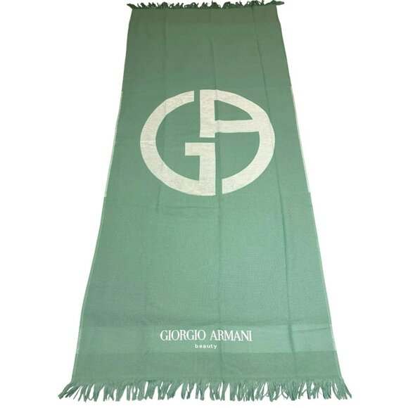 Giorgio Armani Beauty 100% Cotton Promotional Towel Made in Portugal LF4881 - Picture 2 of 7